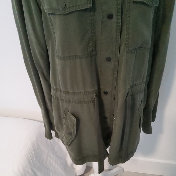LOFT Utility Jacket - Picture 7 of 14